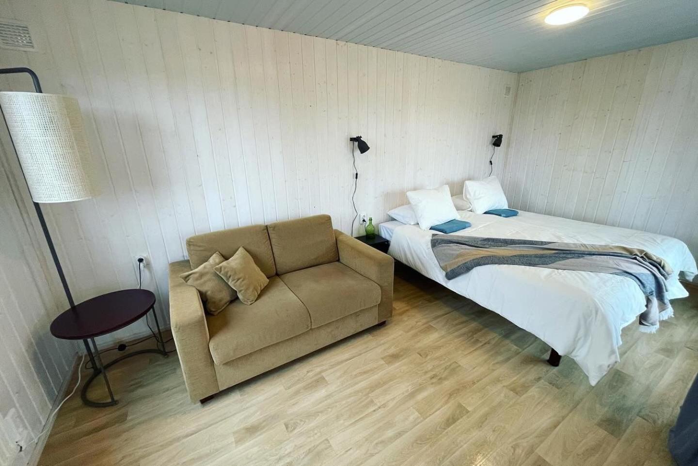 Lounaranna Harbour Accommodation Simisti Eksteriør billede